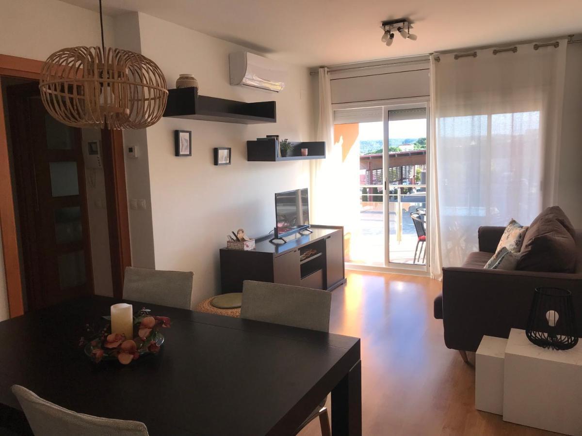 Апартаменты Apartament Catalunya, Centrico Y Con Parking Ля Эскала Экстерьер фото